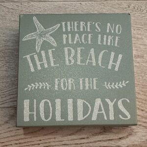 Beachy Christmas Decor 🌊 🌲